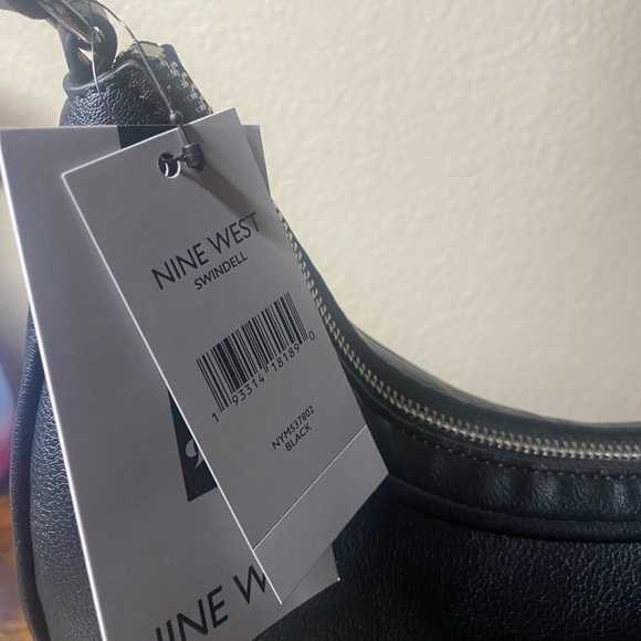 Nine West hobo shoulder bag - Picture 7 of 9